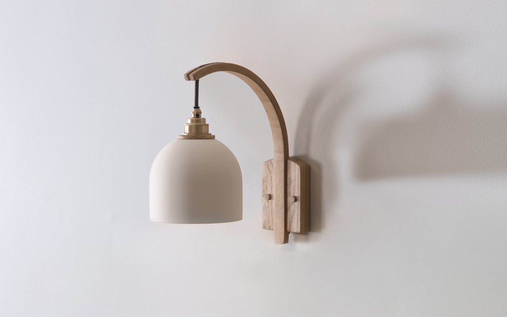 Oak / Hardwired