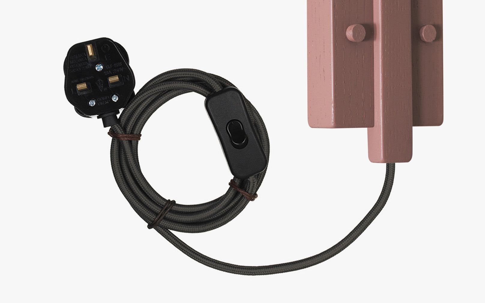 Shell Pink / Plug and Switch