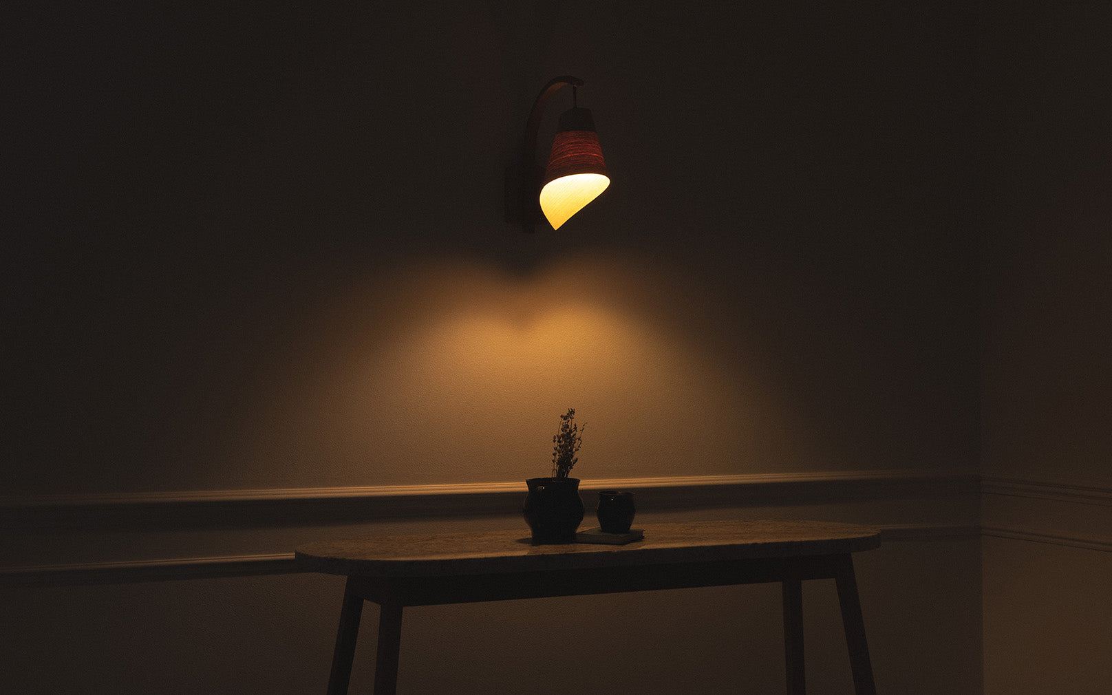 Keel - Stem Wall Light