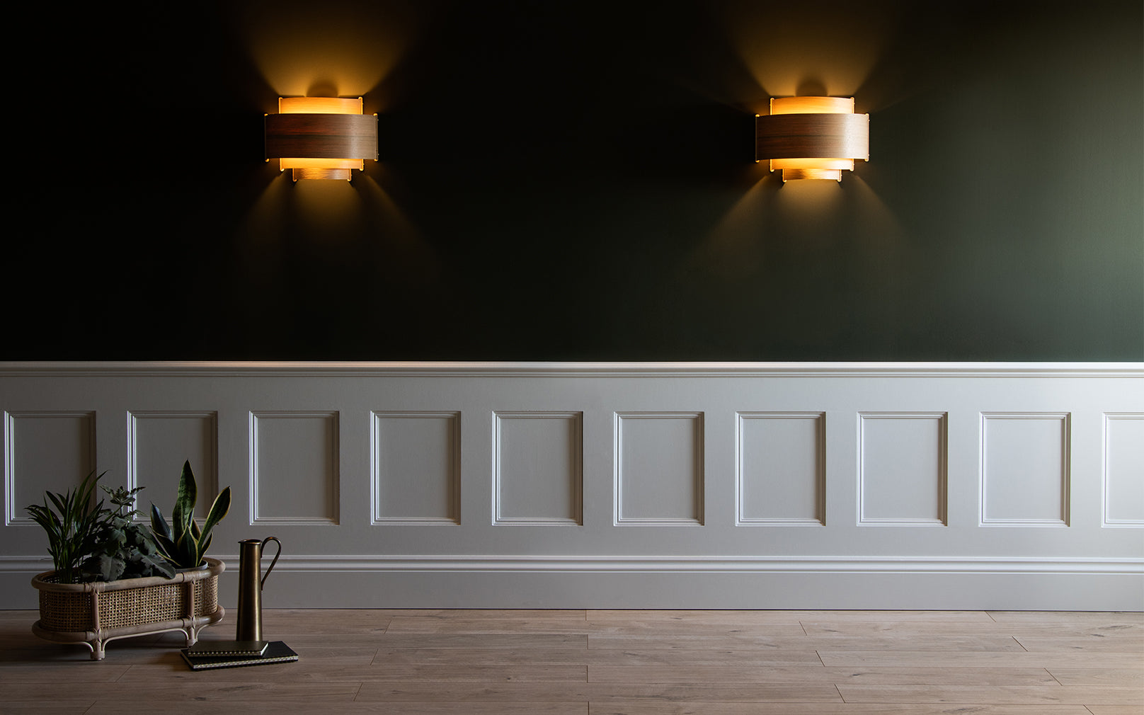 Leven Wall Light