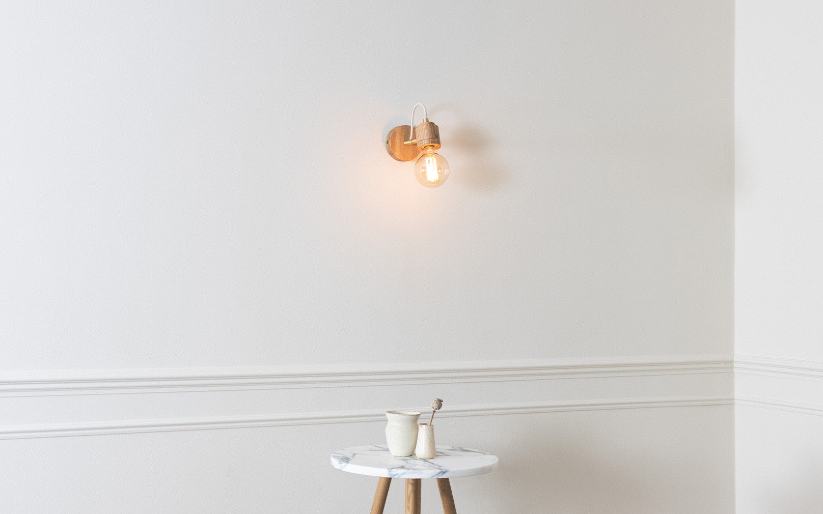 Elin Wall Light