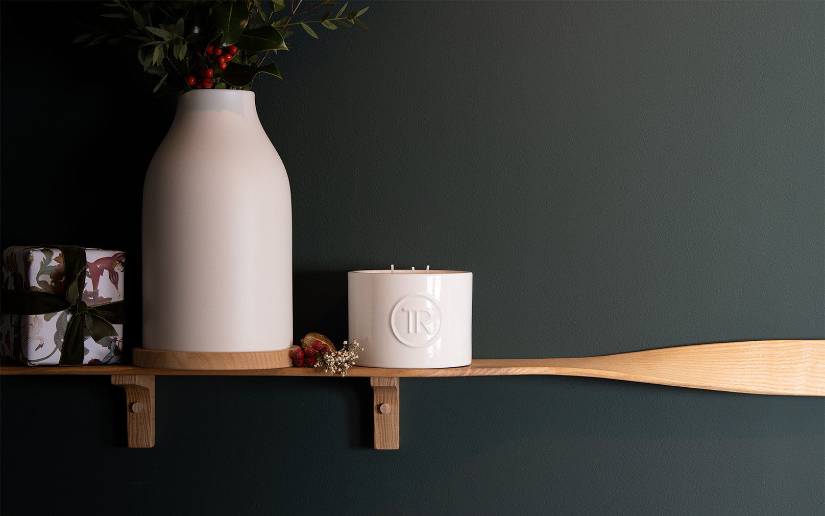 Vase and Candle Gift Bundle