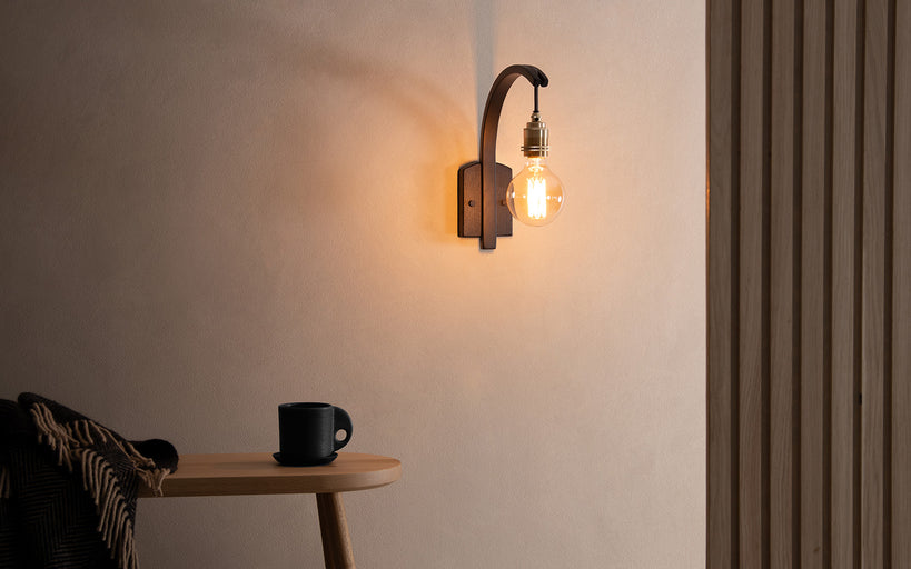 Noctis Hanter Wall Light