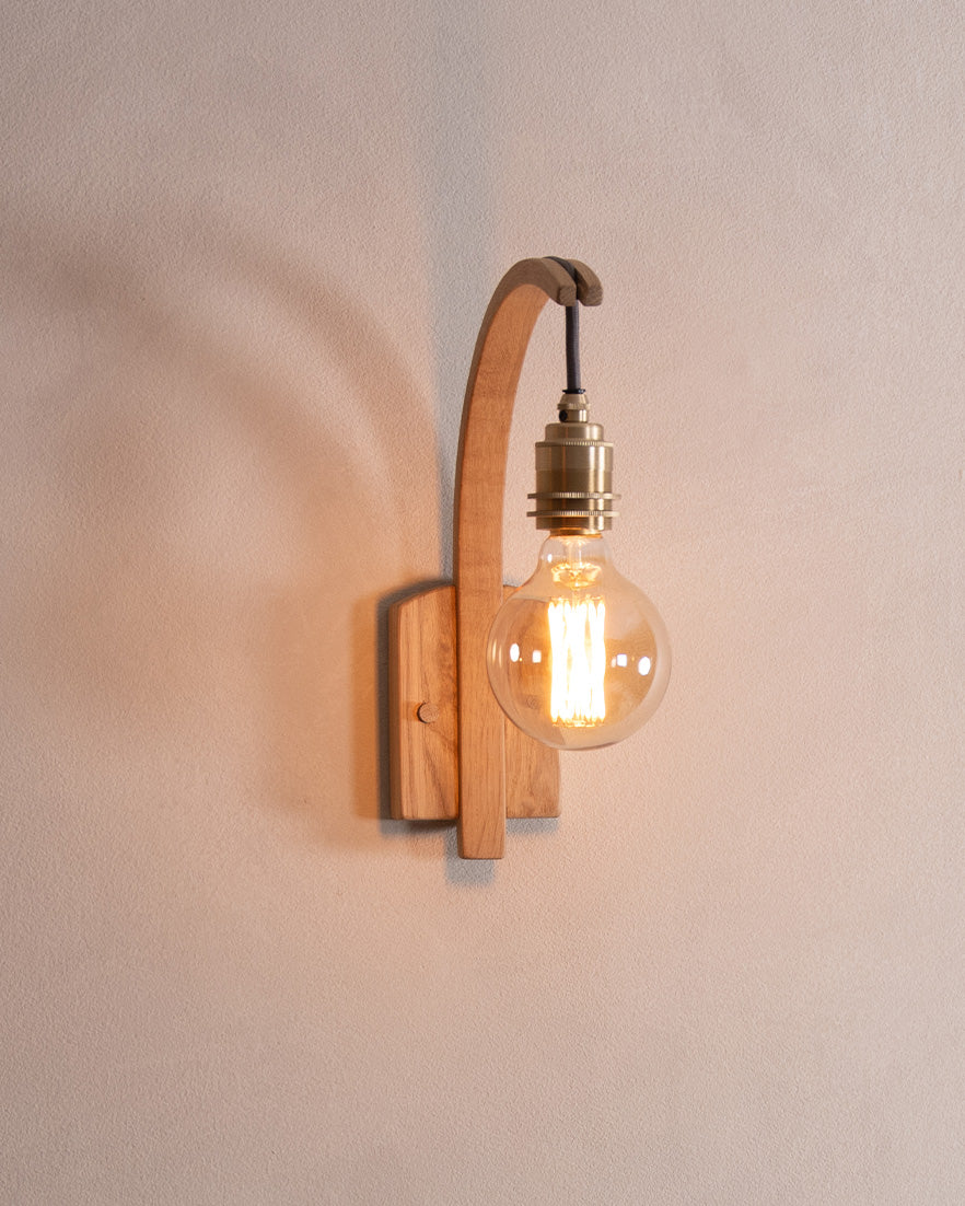 Hanter Wall Light