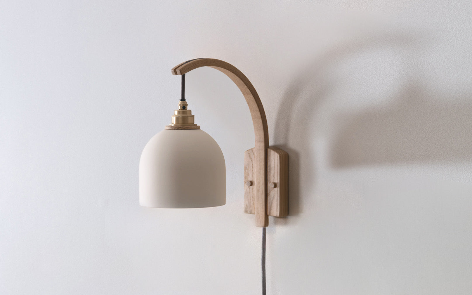 Oak / Plug and Switch