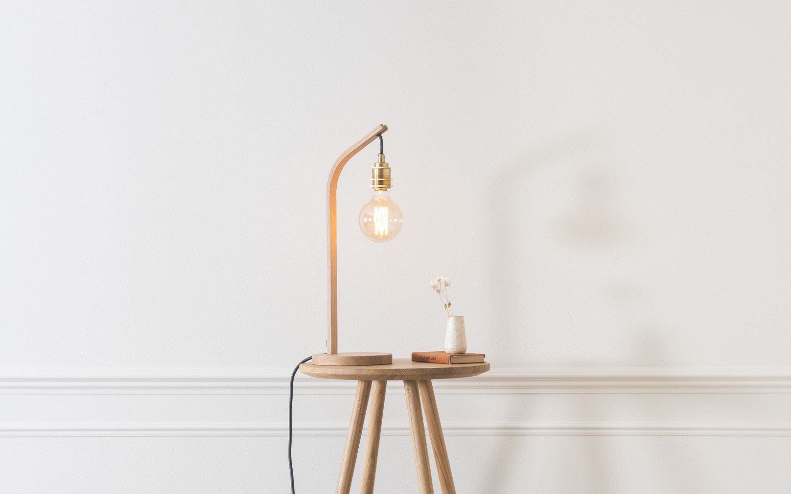 SECONDS - Mooring Table Light