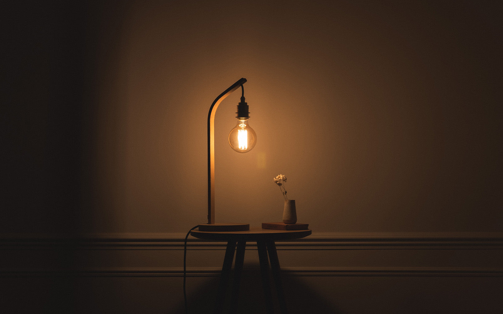 SECONDS - Mooring Table Light