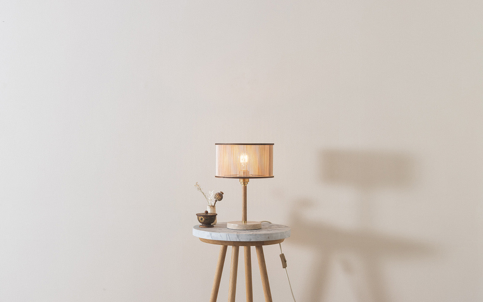 Artus - Marble Table Light