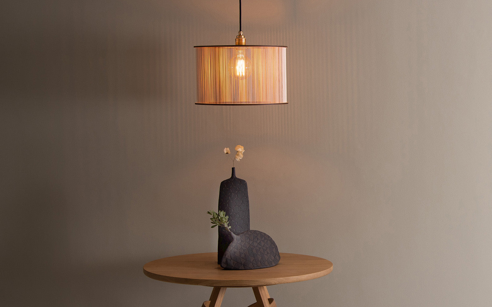 SECONDS - Artus Pendant