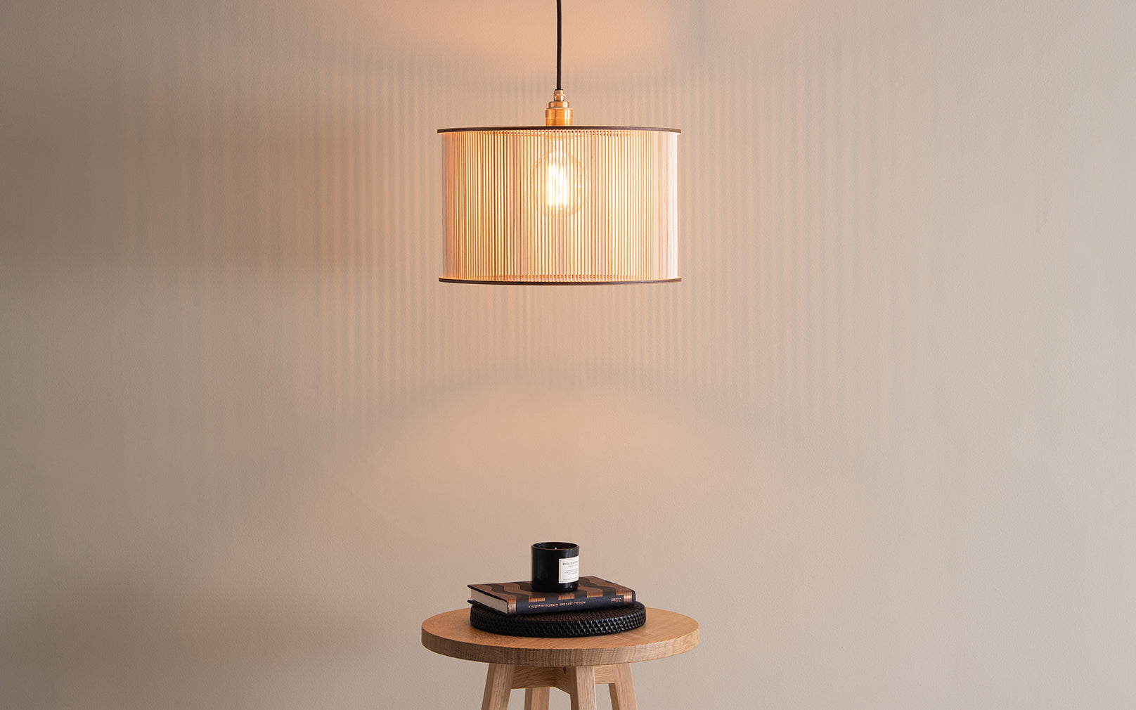 SECONDS - Artus Pendant