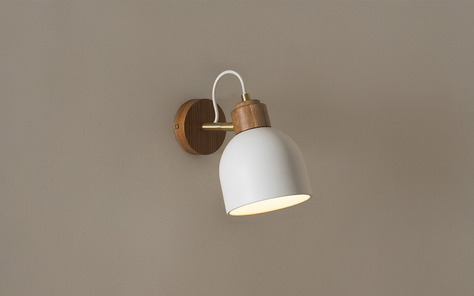 Bue - Spire Wall Light
