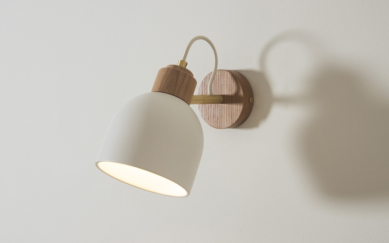 Bue - Spire Wall Light