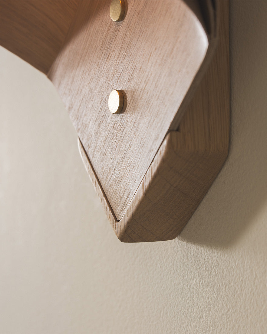 Cape Wall Light