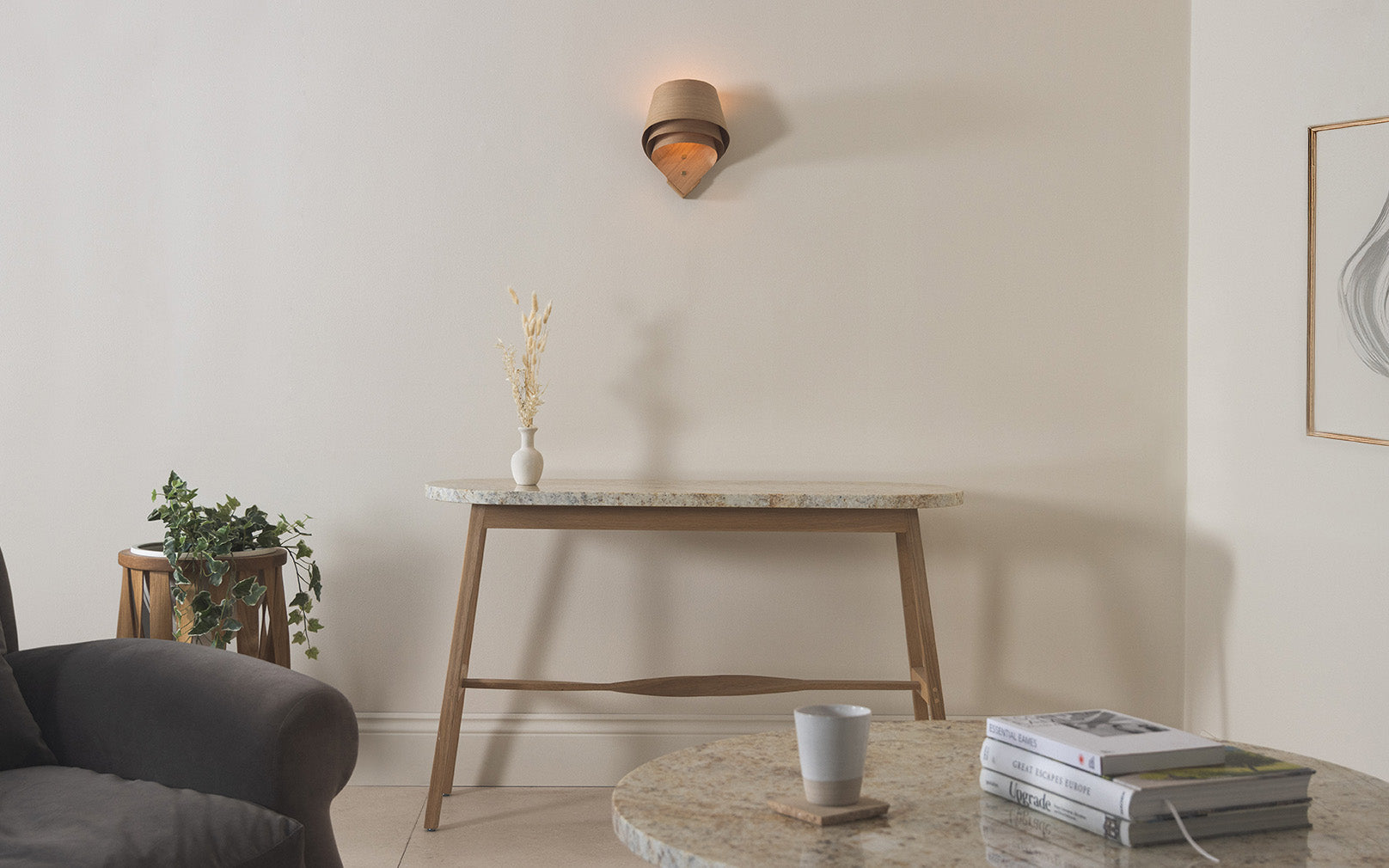 Cape Wall Light