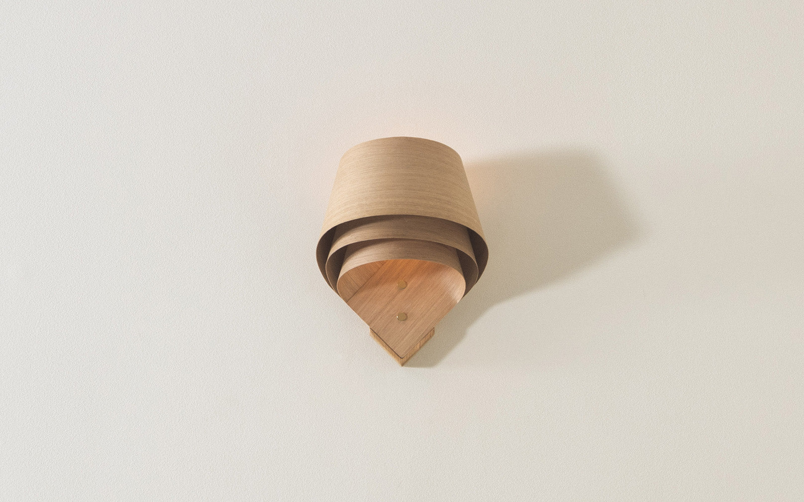 Cape Wall Light
