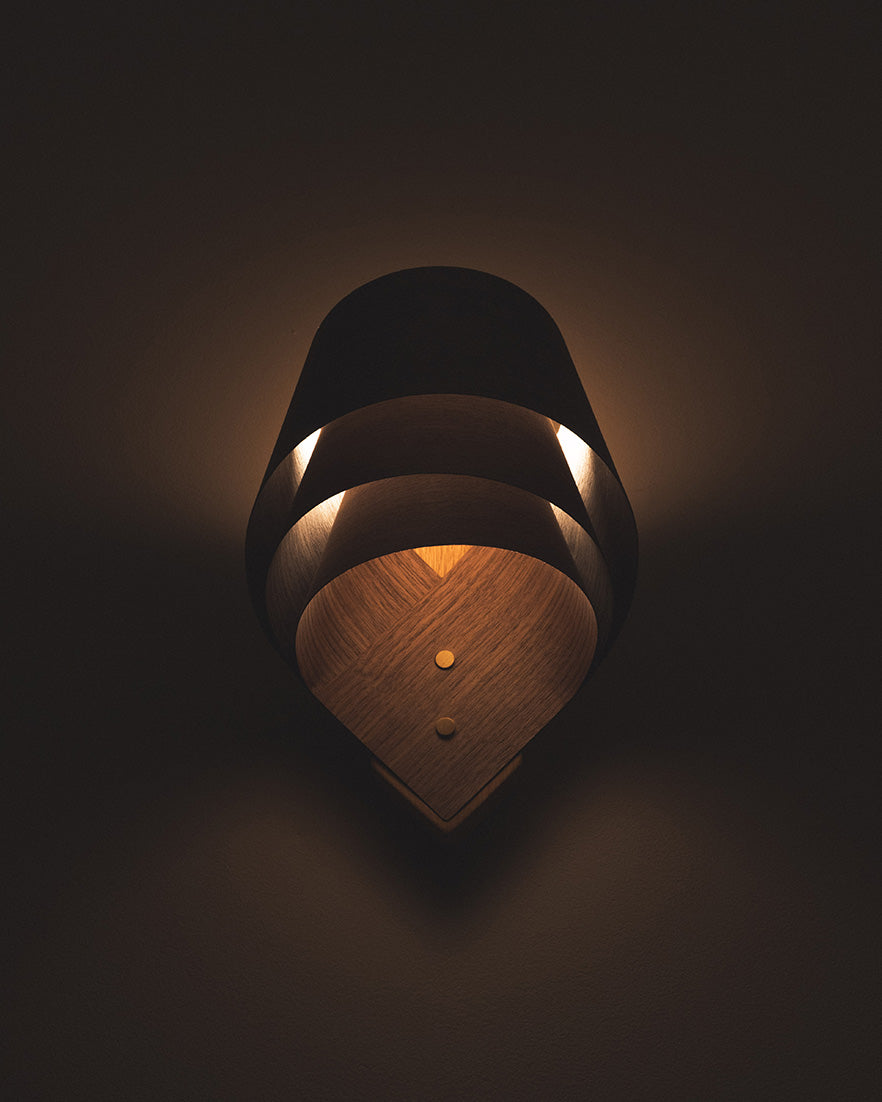 Cape Wall Light – Tom Raffield
