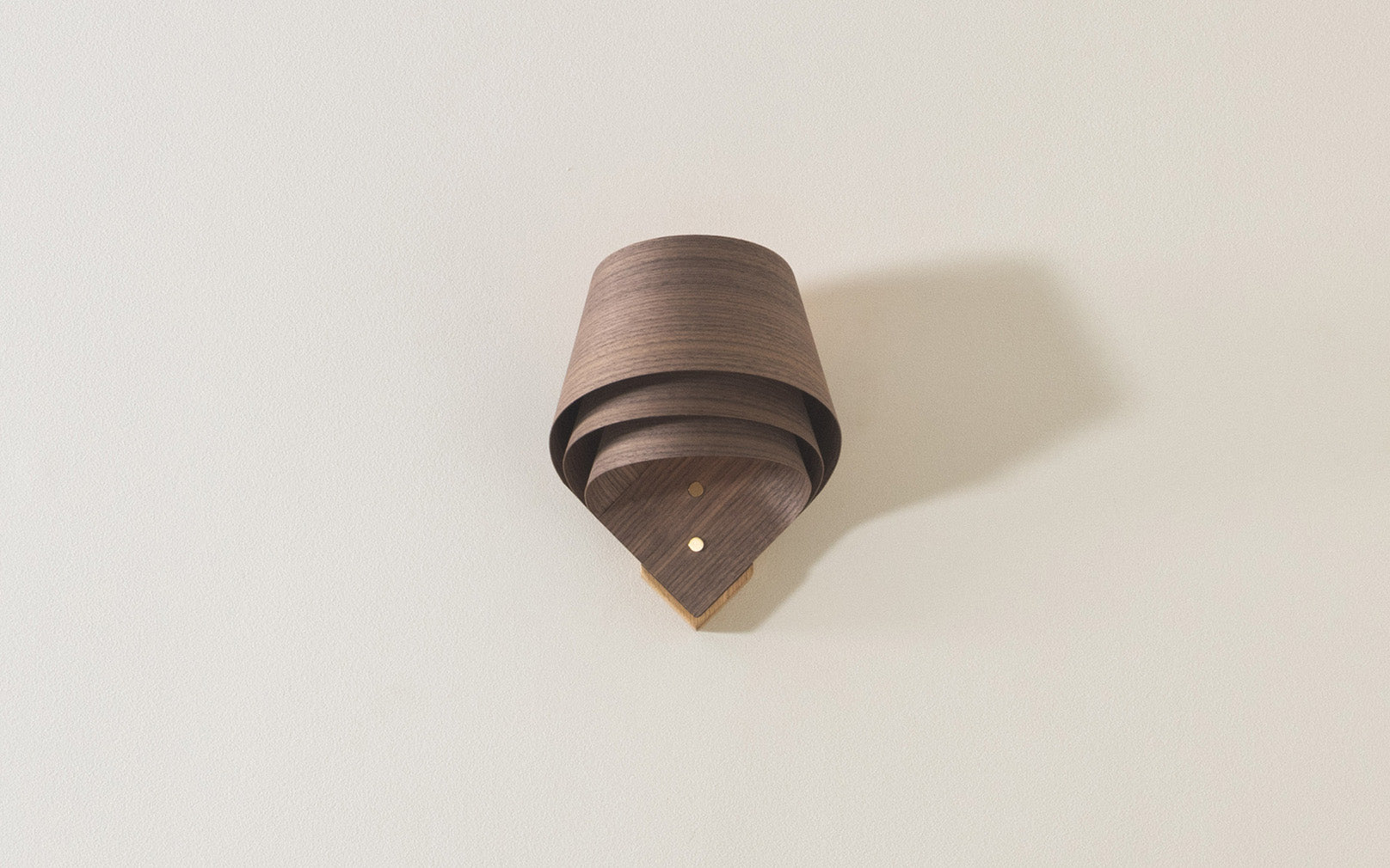 Cape Wall Light