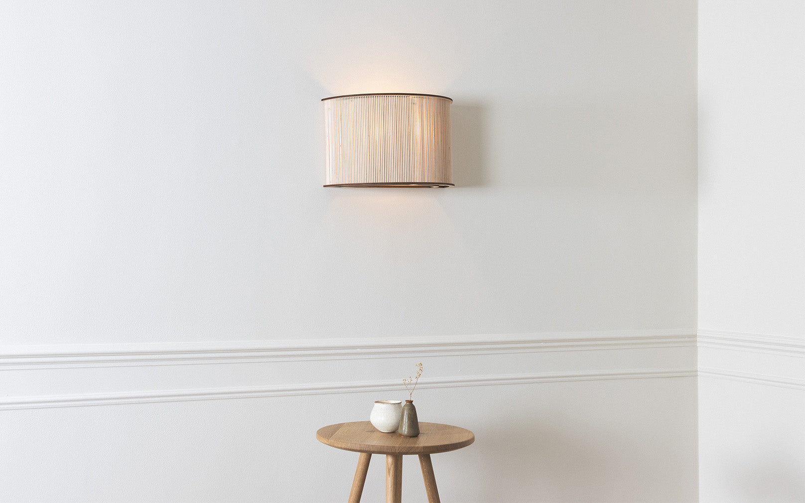 Eddy Wall Light