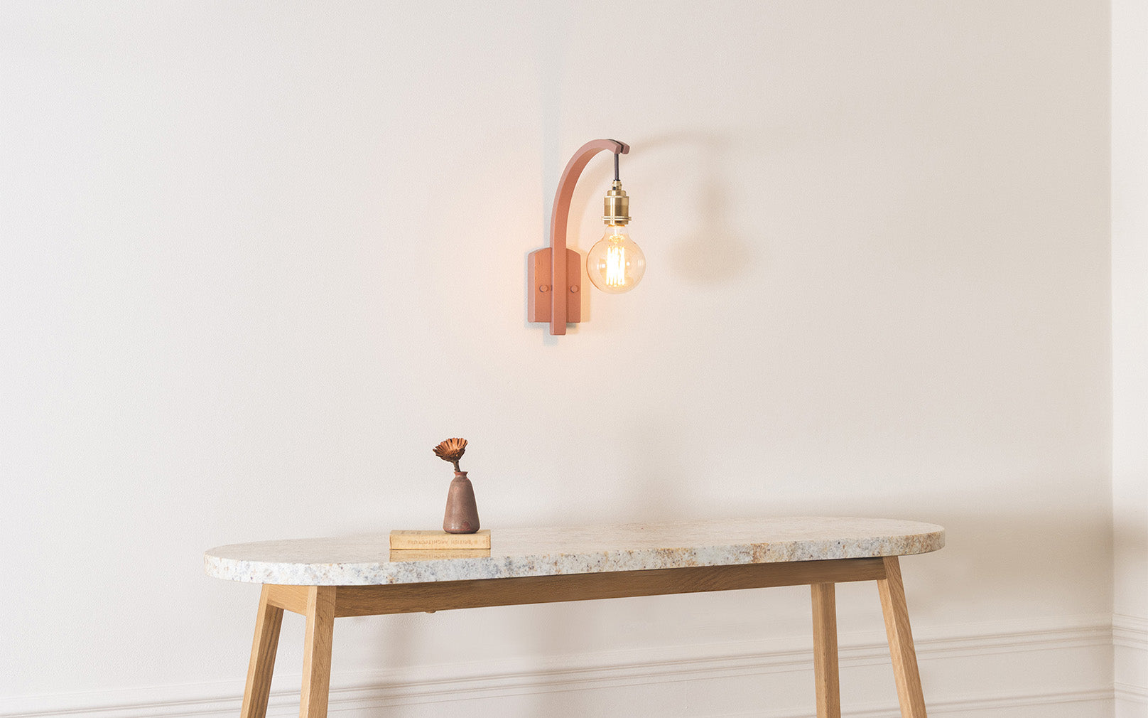 Cove Hanter Wall Light
