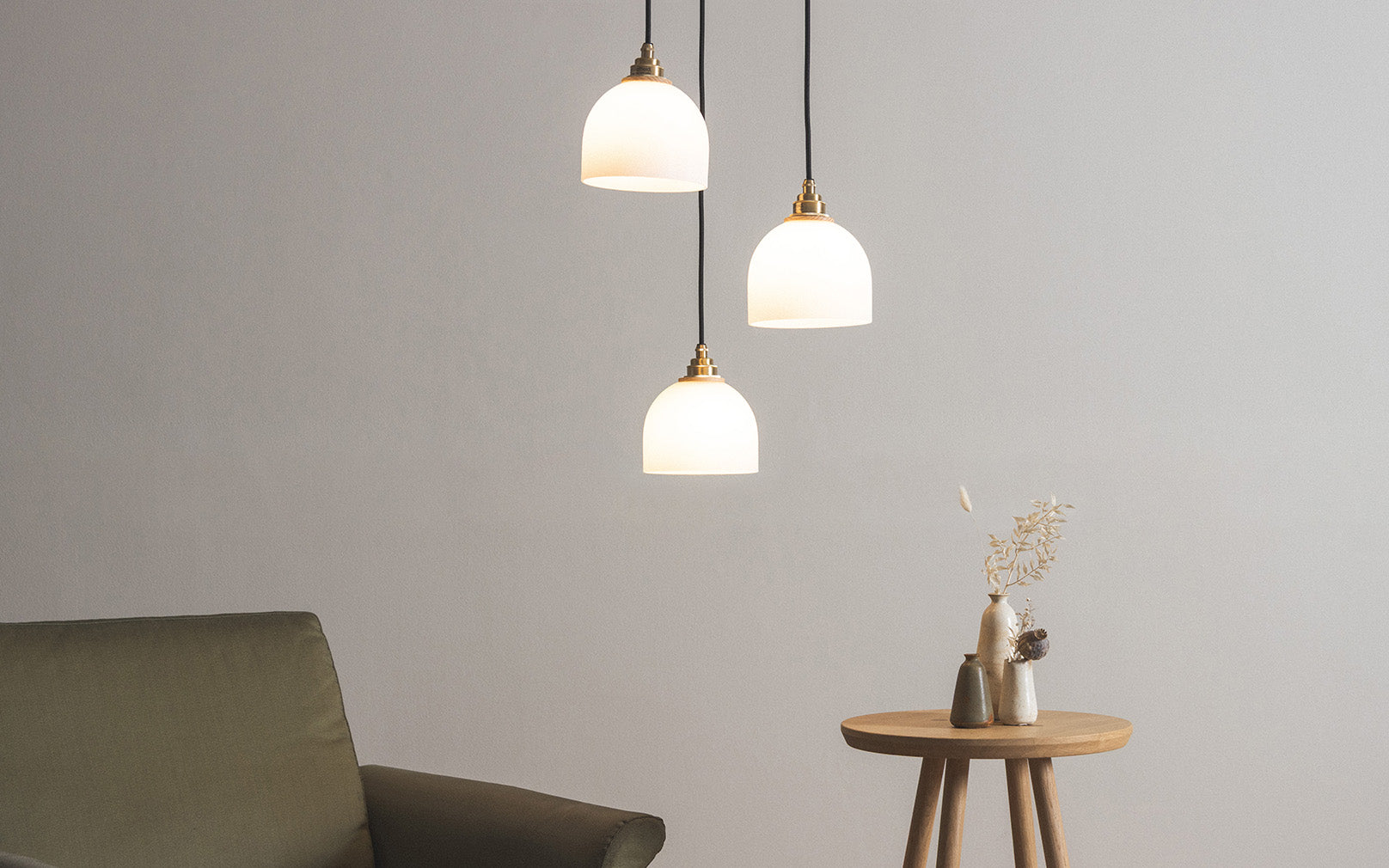 Glass Bue Pendant - Trio Cluster