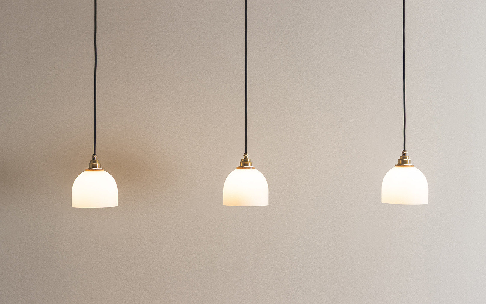 Glass Bue - Linear Trio Light Long