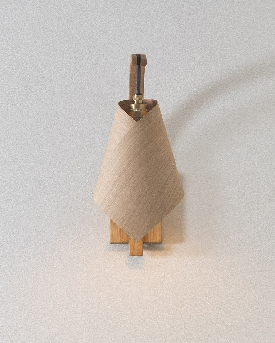 Keel - Stem Wall Light