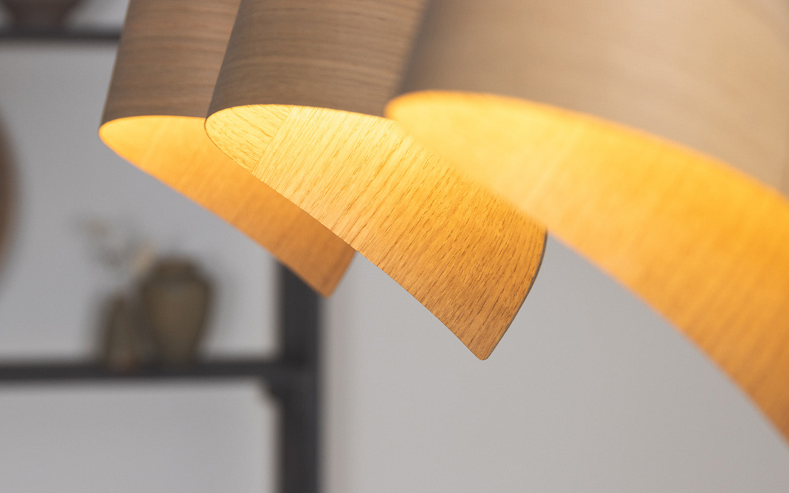 Keel - Linear Trio Light