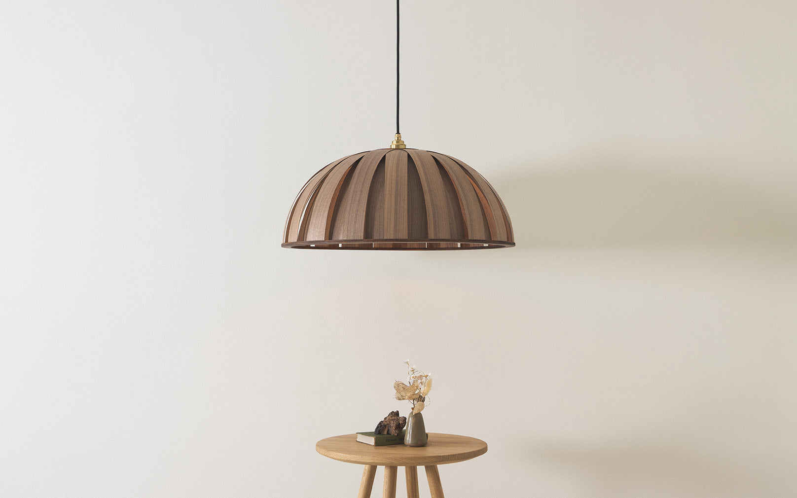 SECONDS - Kompas Pendant