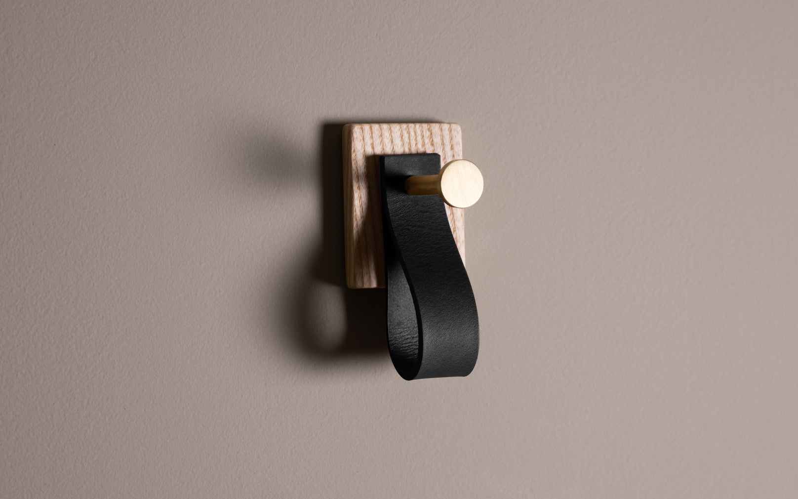 SECONDS - Laris Wall Hook
