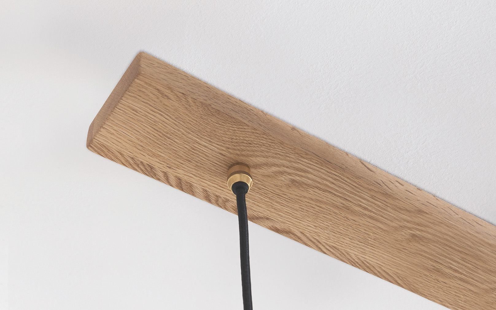 Keel - Linear Trio Light