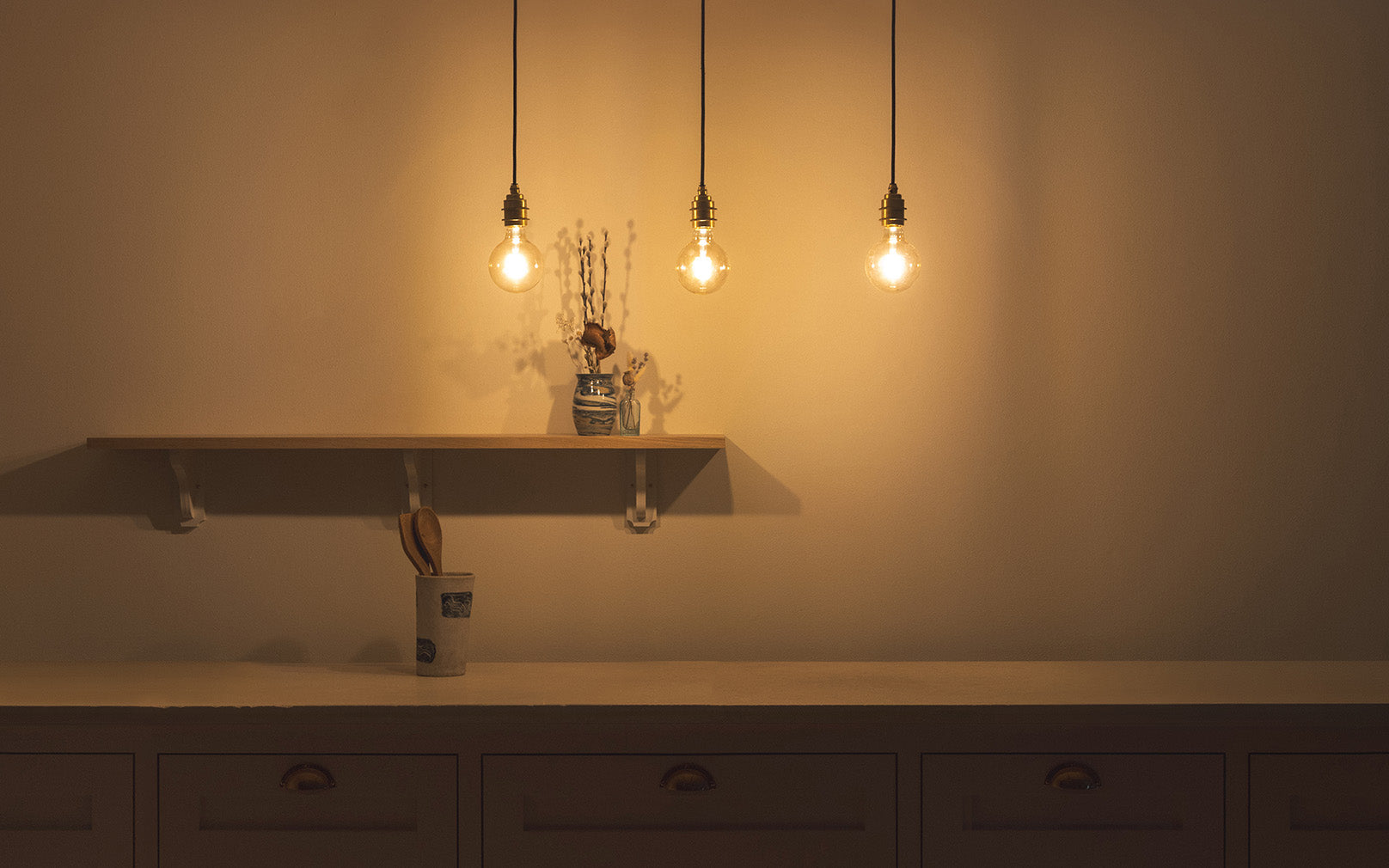Center Linear Linear Trio Light – Tom Raffield