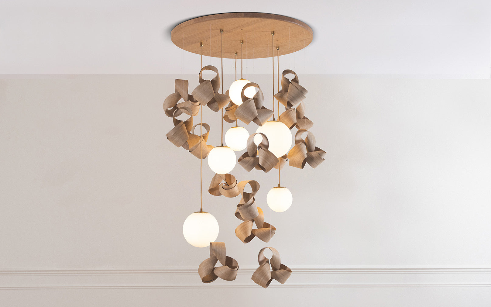 Luna Chandelier – Tom Raffield