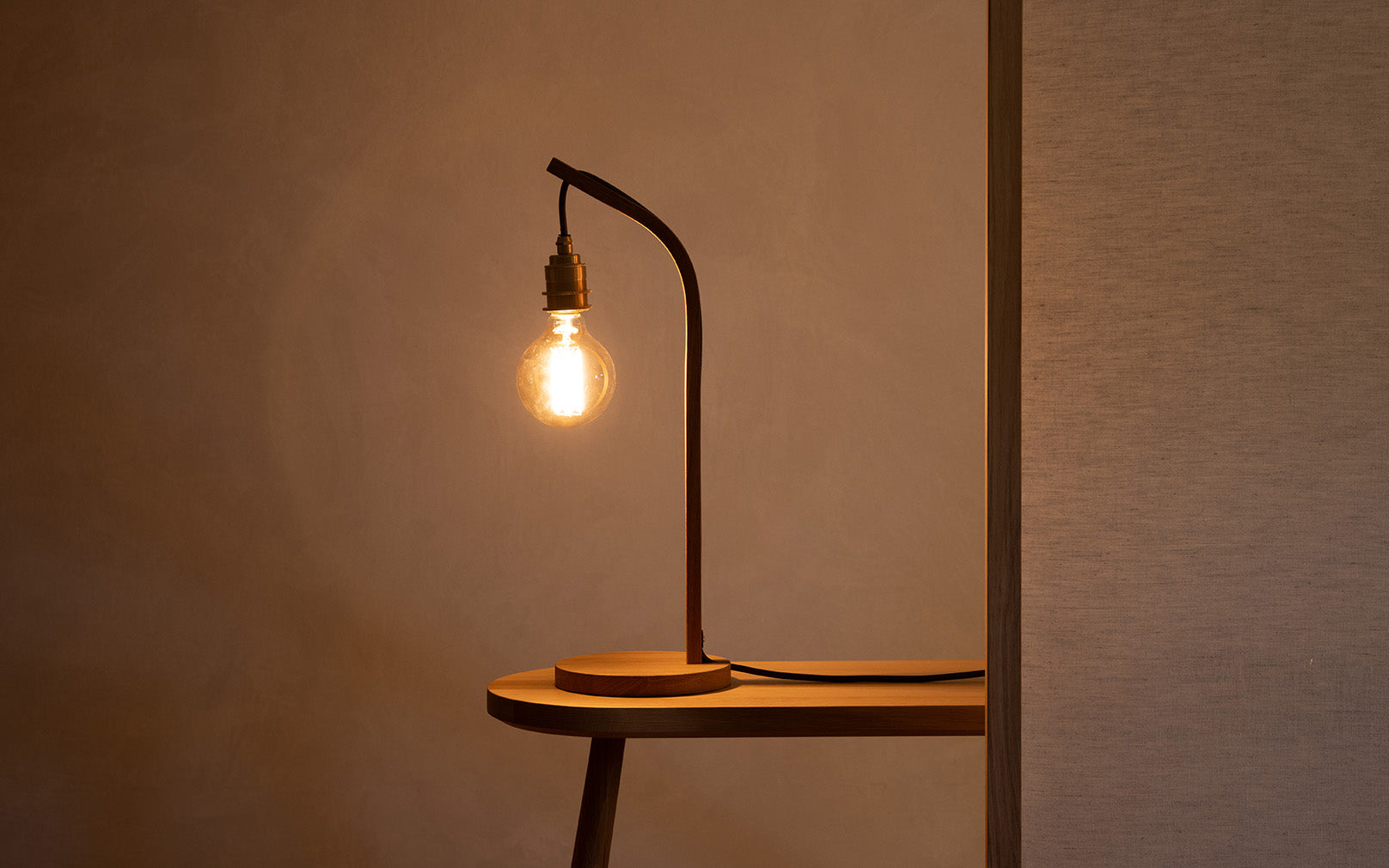 SECONDS - Mooring Table Light