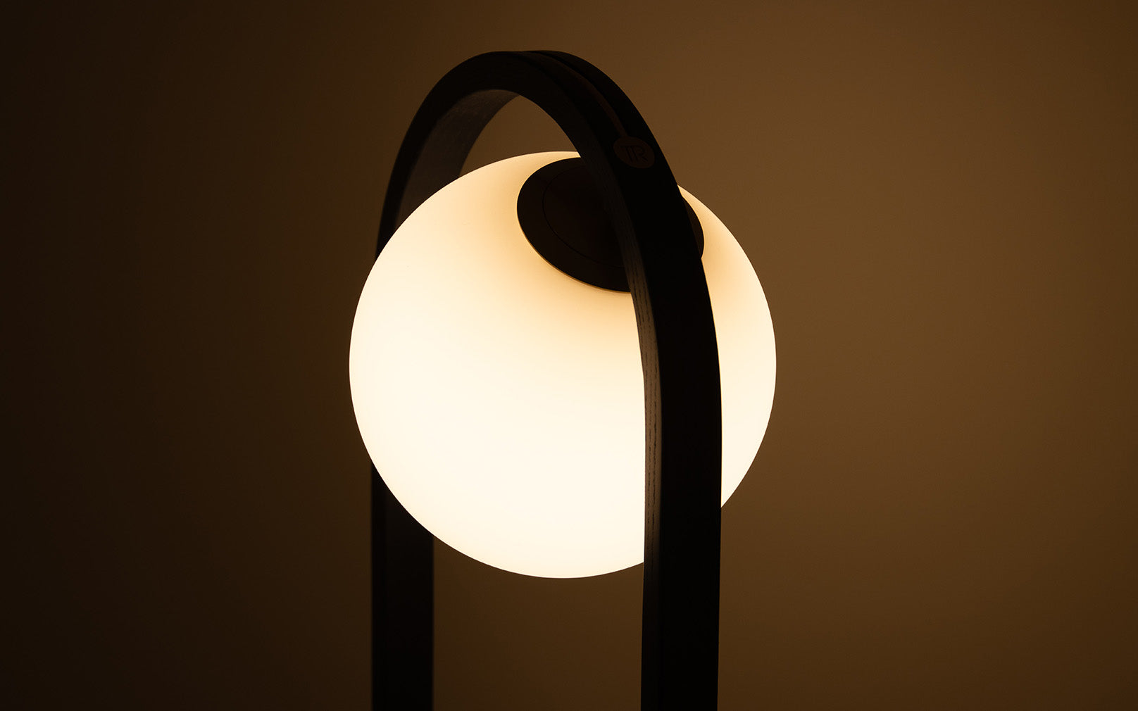 Noctis Loer Floor Light