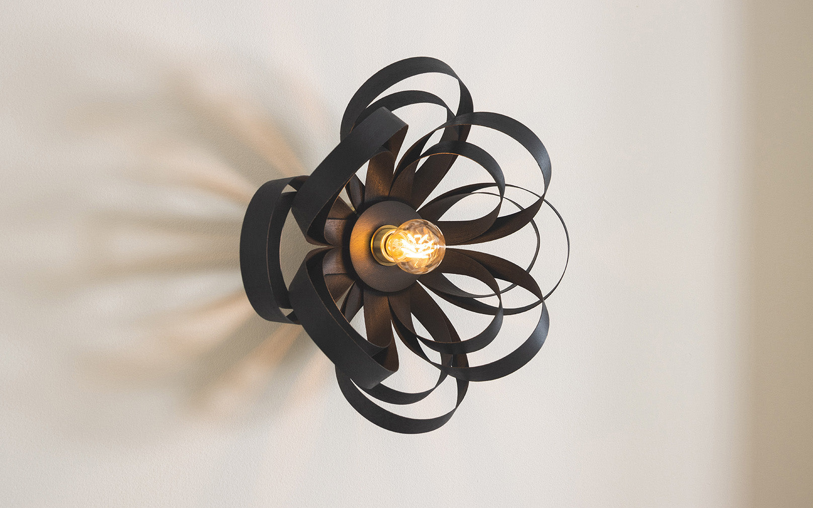 Noctis Skipper Small Wall Light