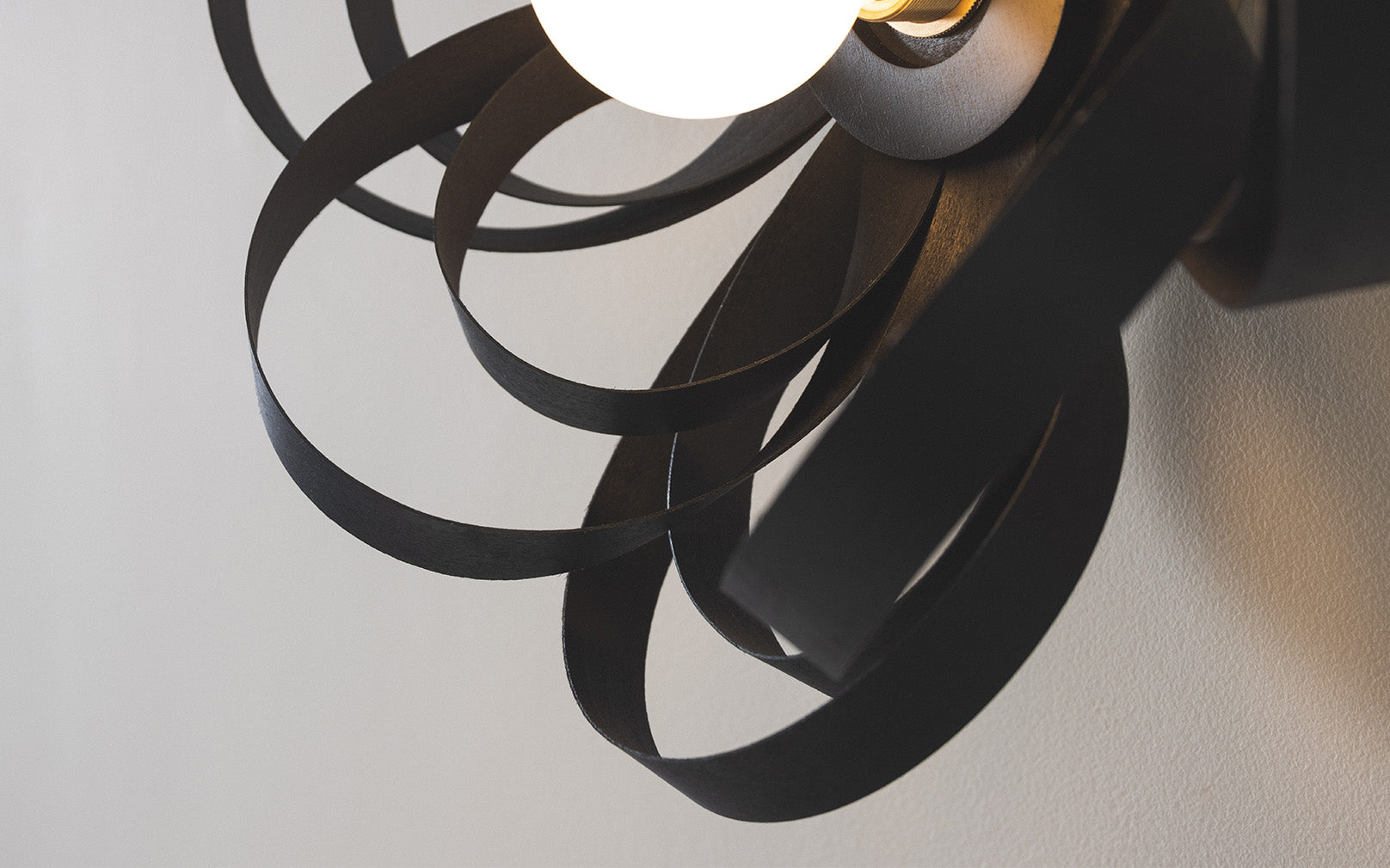 Noctis Skipper Small Wall Light