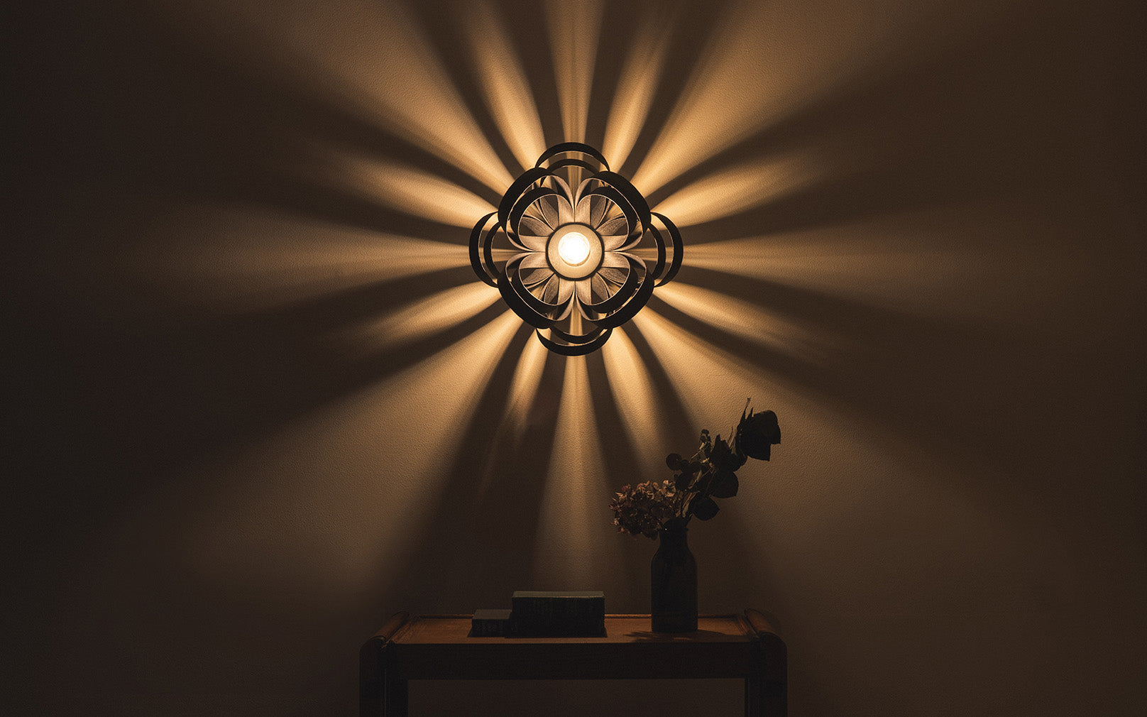 Noctis Skipper Small Wall Light
