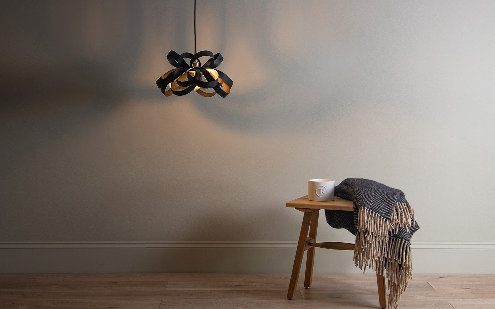 Noctis Skipper Pendant Small | Tom Raffield