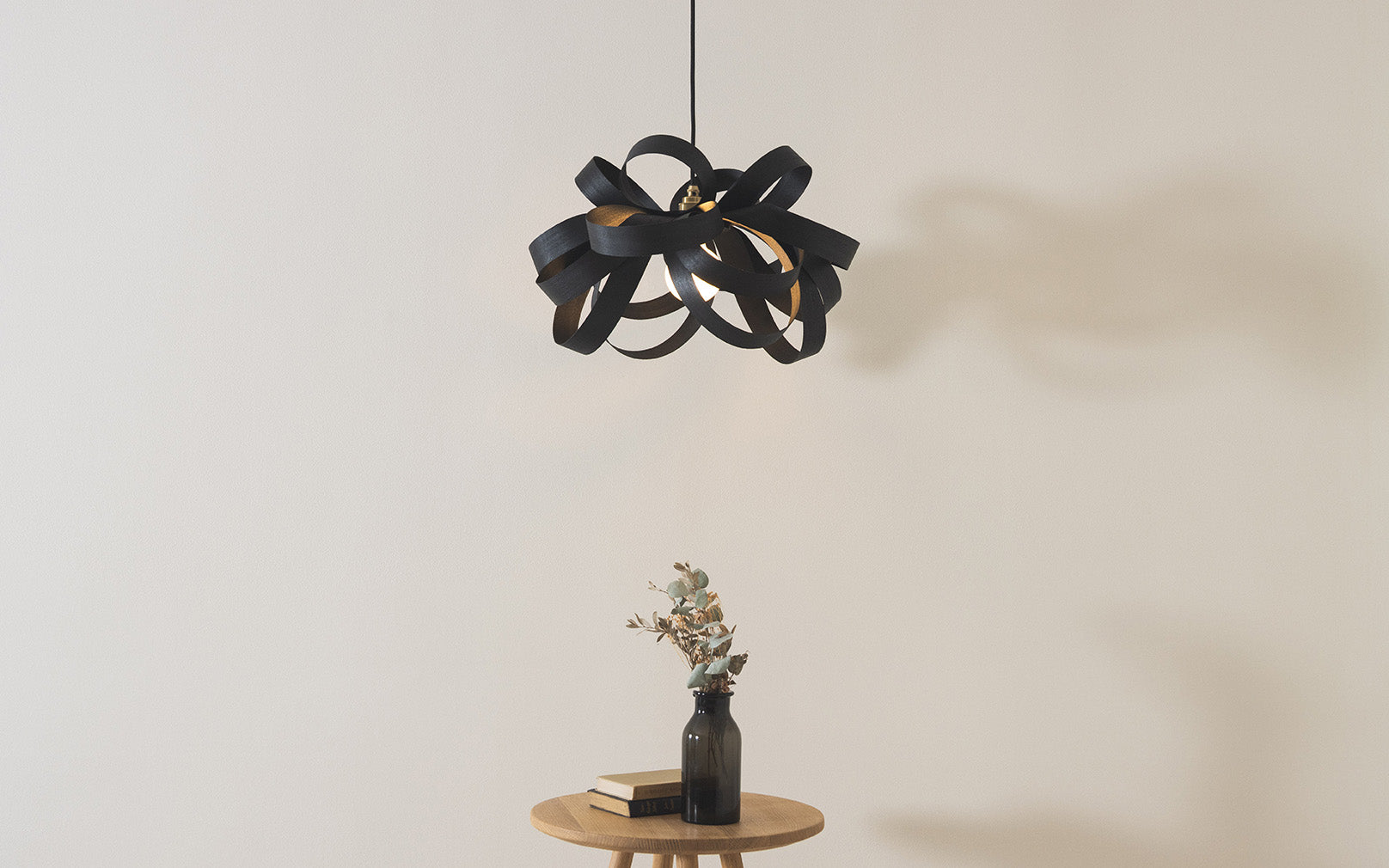 Noctis Skipper Pendant Small