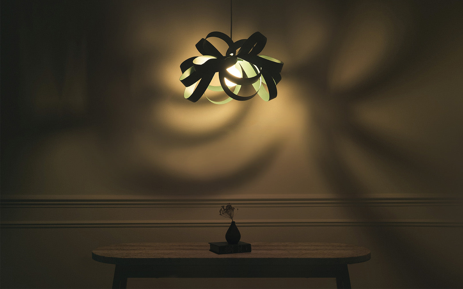 Cove Skipper Pendant Small