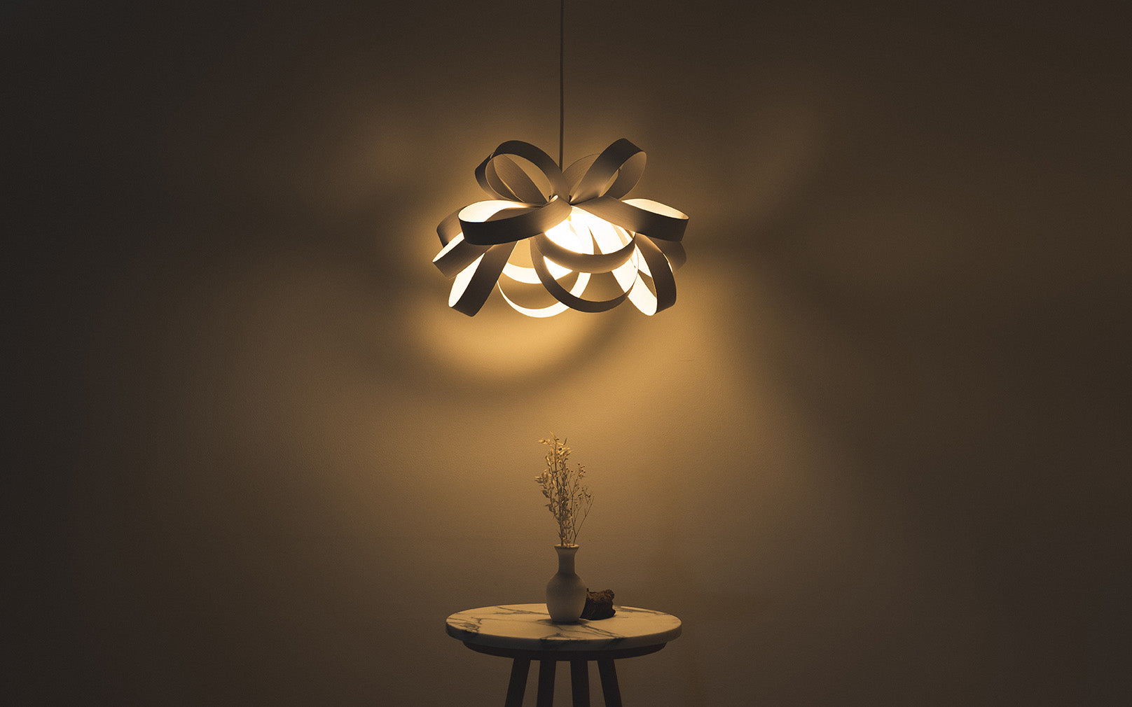 Cove Skipper Pendant Small