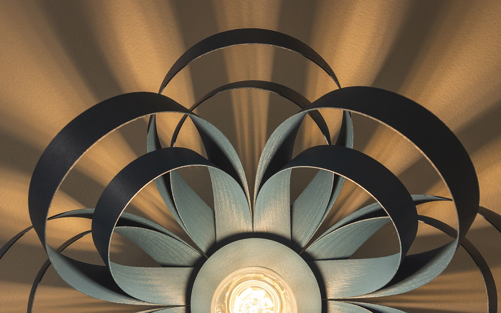 Cove Skipper Small Wall Light