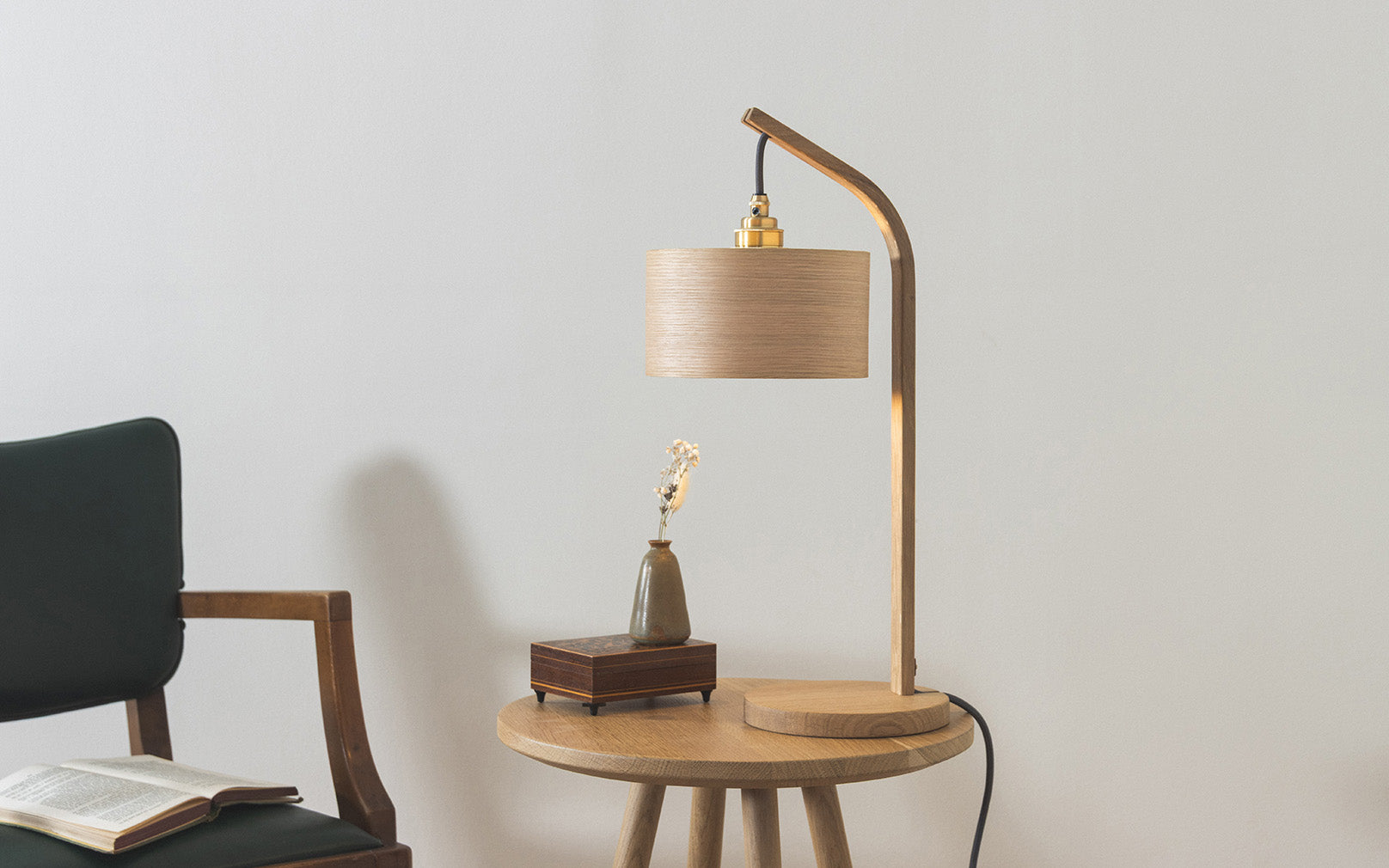 Stem Table Light