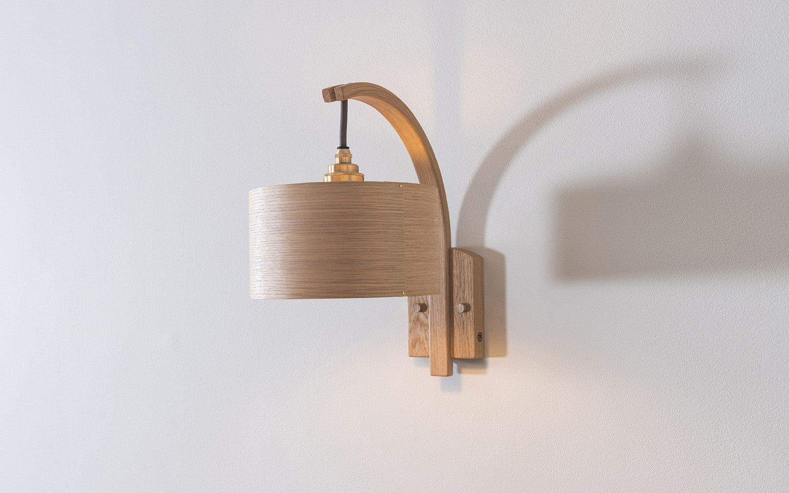 Stem Wall Light