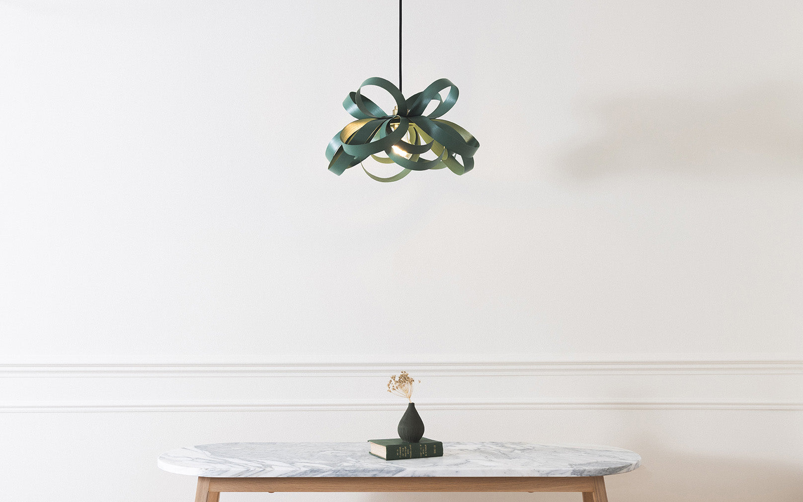 Cove Skipper Pendant Small