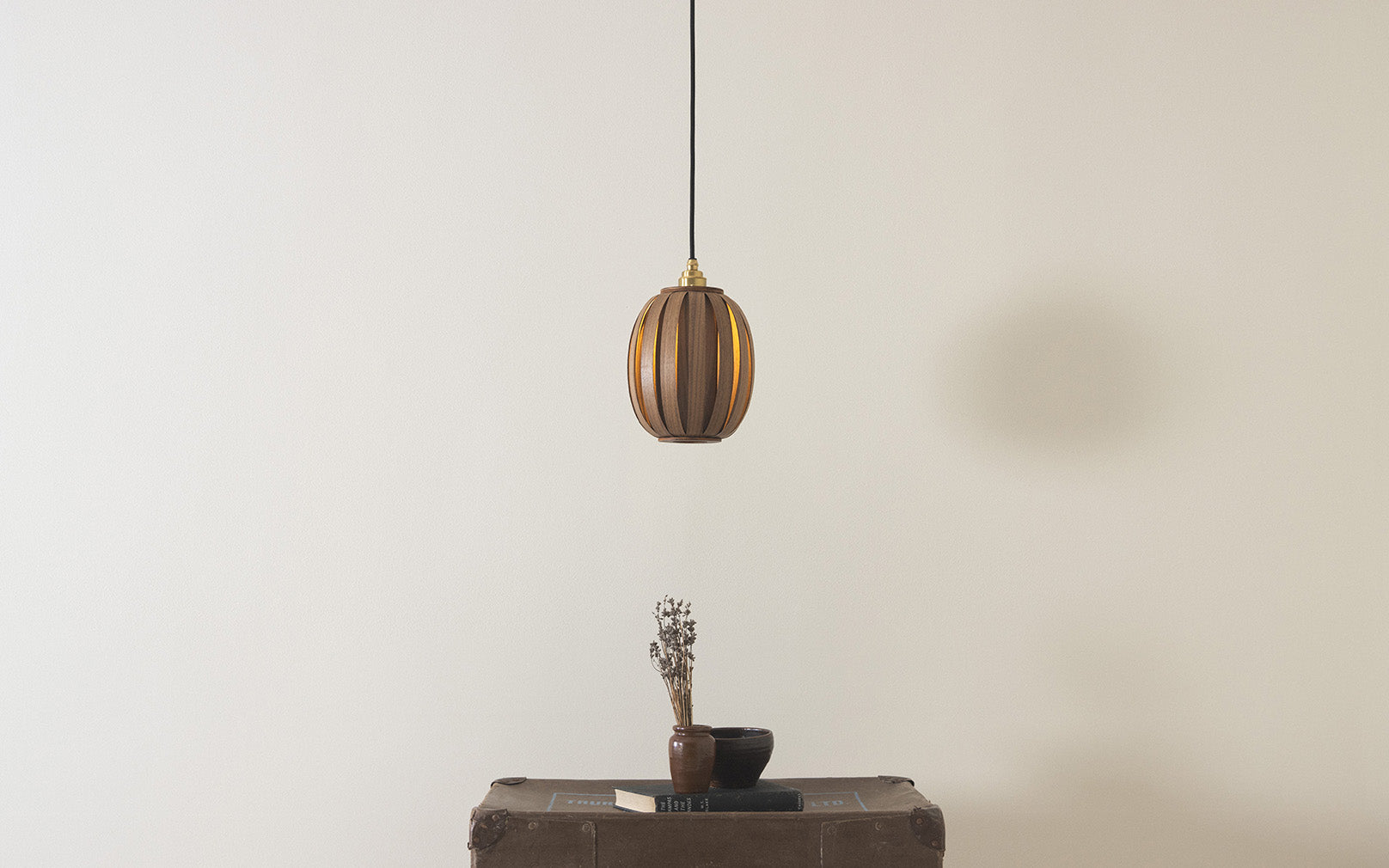 Urchin Oval Pendant
