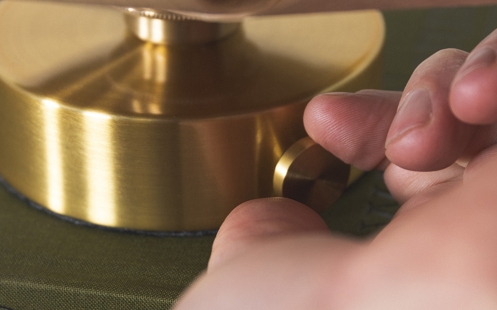 Verso Portable Table Light