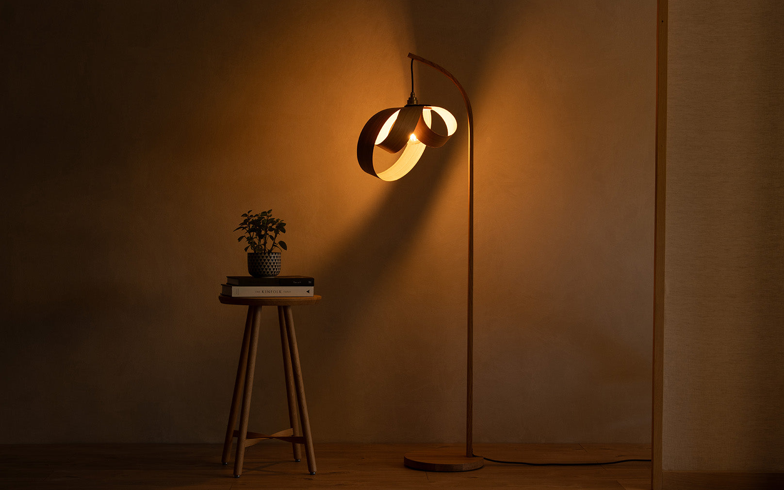 Verso Small - Stem Floor Light