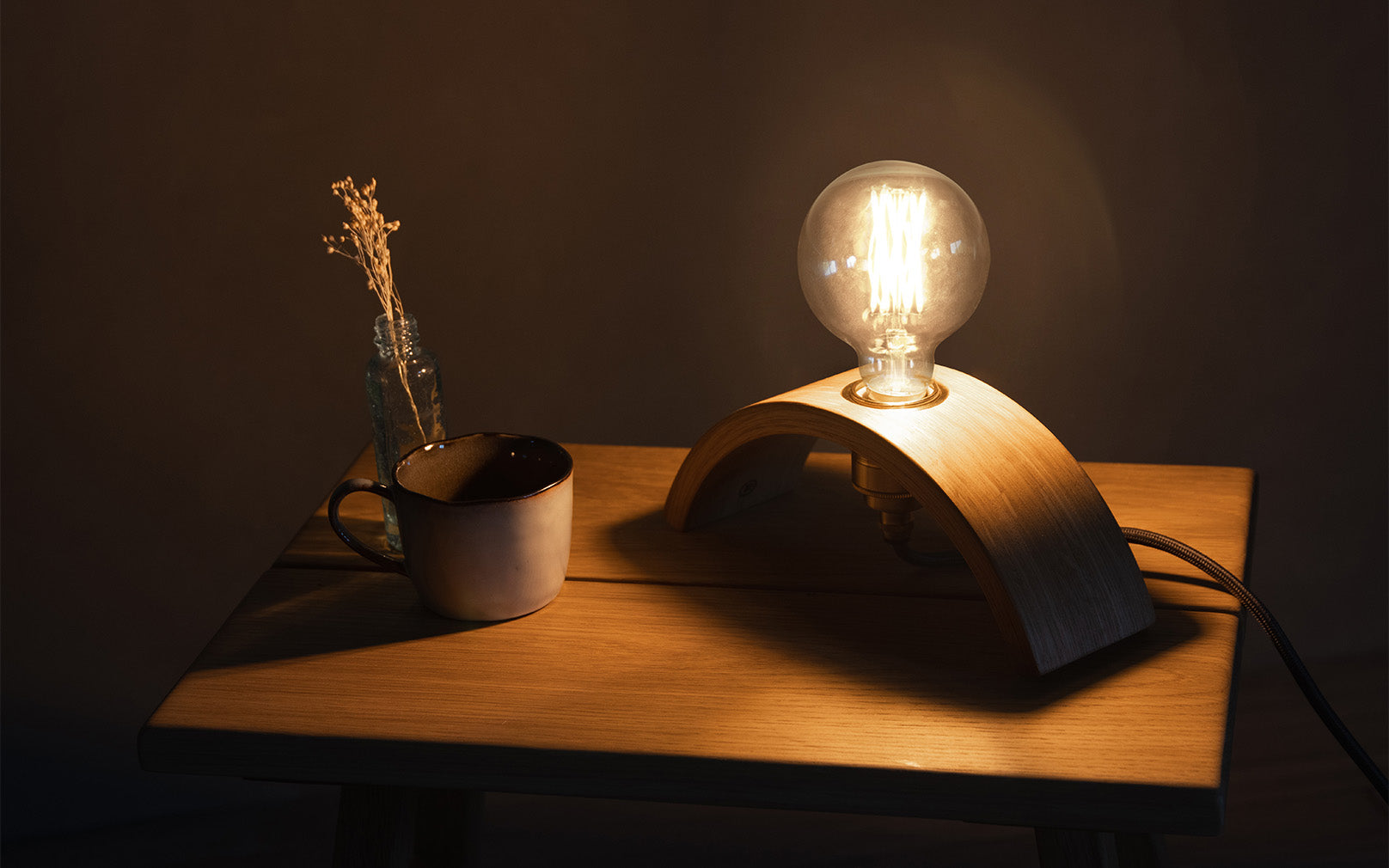 Tom Raffield Archer Archer Table Light | Tom Raffield
