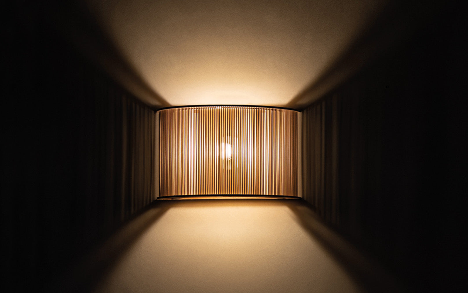 Eddy Wall Light